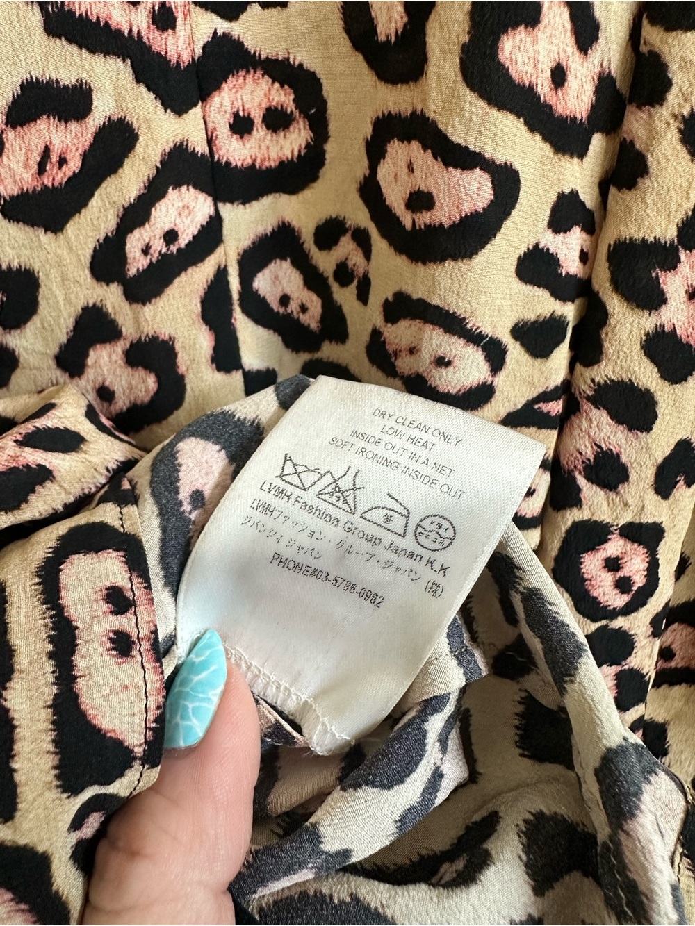 Givenchy Paris 100% Silk Leopard Print Oversized Kimono Blouse Size 40 US 8 - Picture 9 of 10